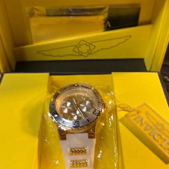 Invicta | Accessories | Invicta Aviator Womens Watch 38mm  display picture 2